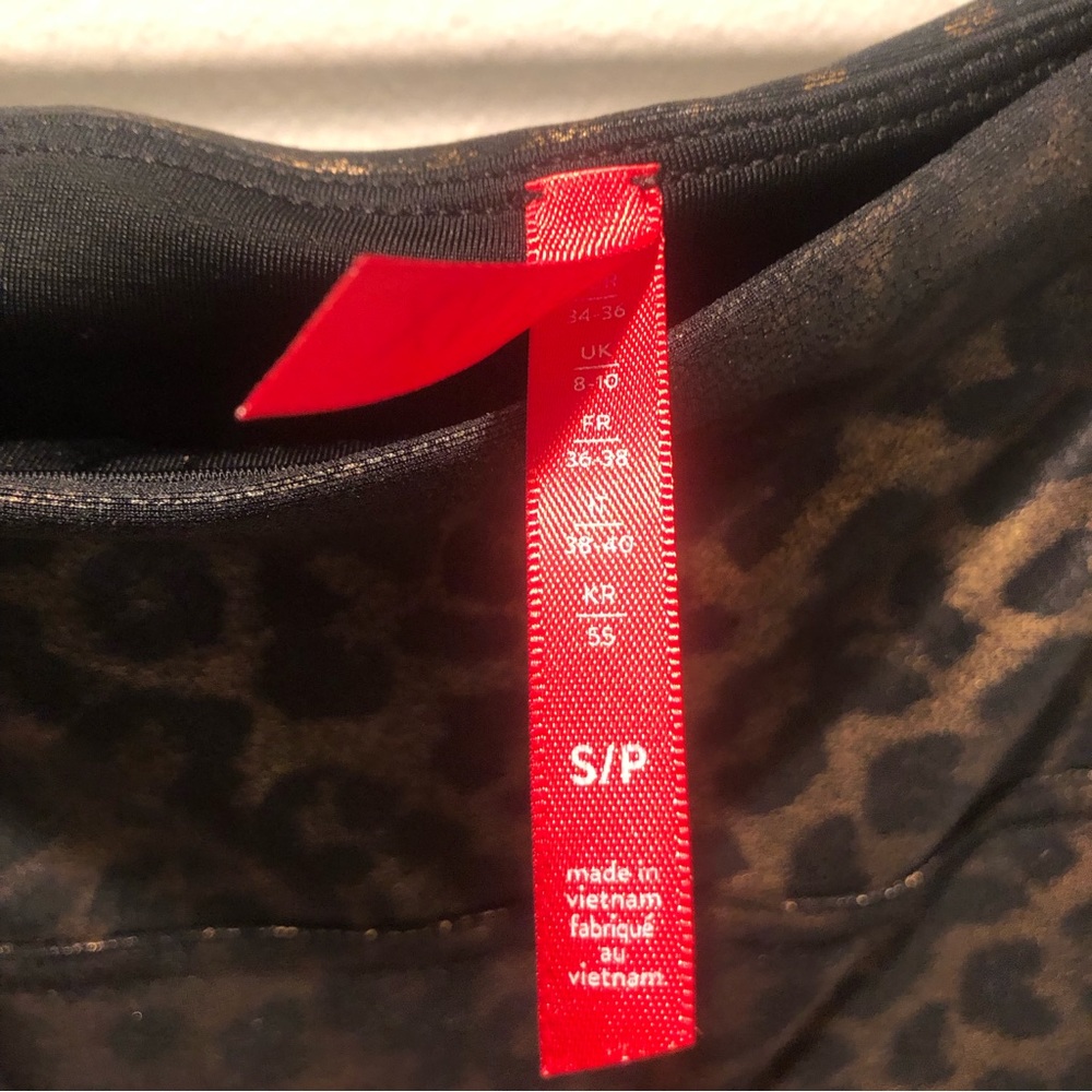 Spanx faux leather leopard leggings size small - Picture 7 of 7